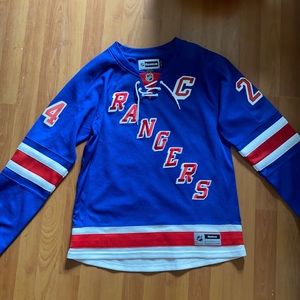 Women’s Rangers Jersey